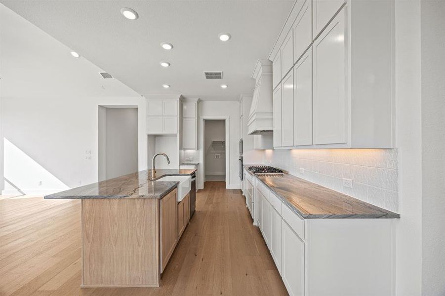 Furnished interior view inside a new home in Chatham Reserve, Providence Village (Image 9).