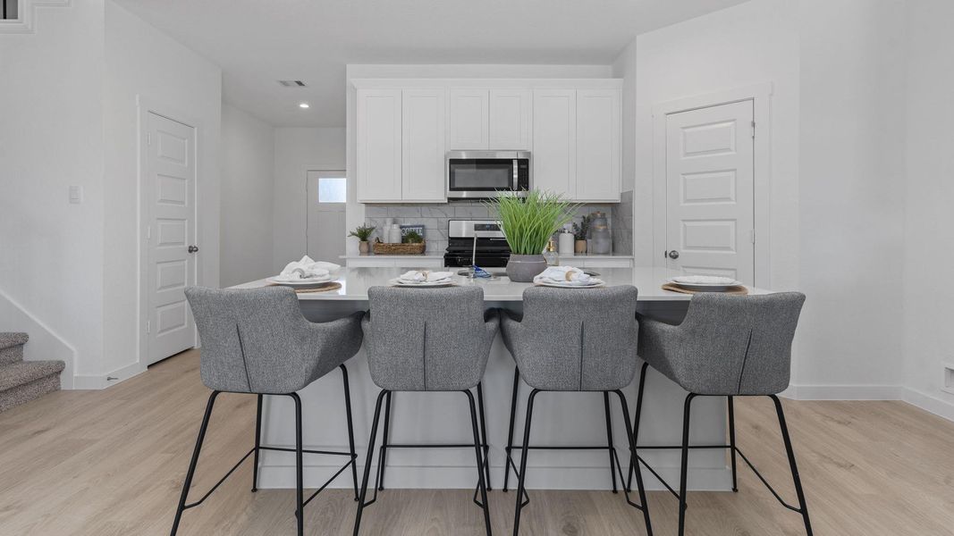 Furnished interior view inside a new home in Holly Ridge, Rosenberg (Image 27).