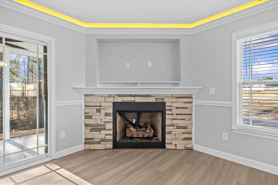 Spacious, unfurnished interior of a new home in Zanes Creek, Inman (Image 22).