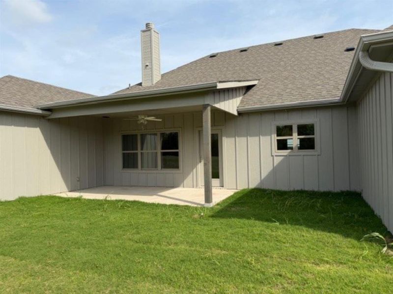 Exterior details and patio area of a home in , Sanger (Image 21).