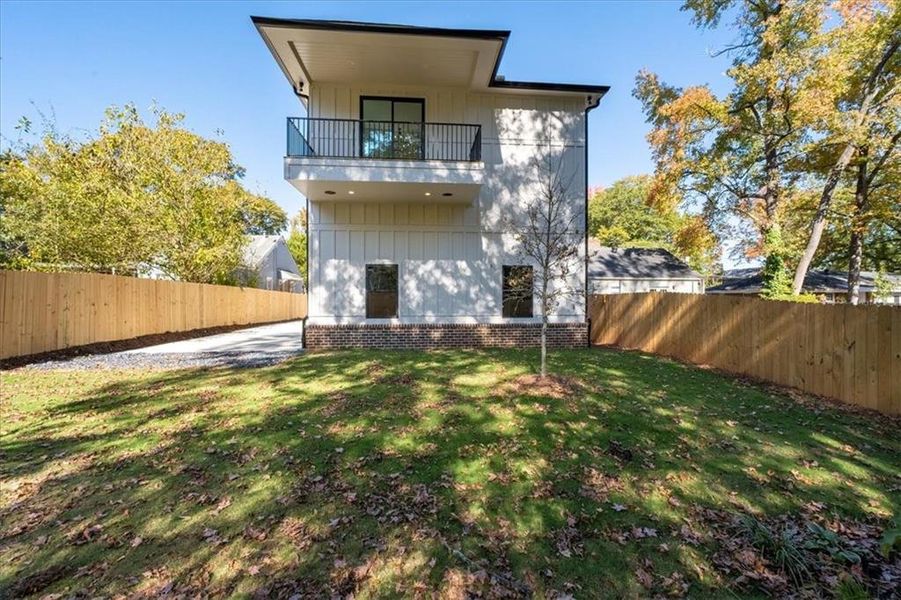 Exterior details and patio area of a home in , Decatur (Image 35).