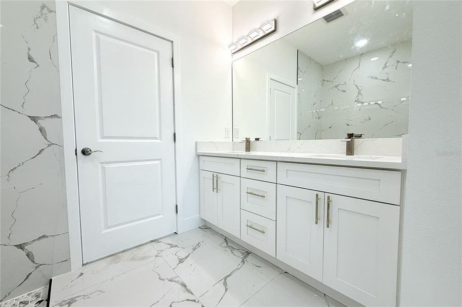 Furnished interior view inside a new home in , Tampa (Image 8).