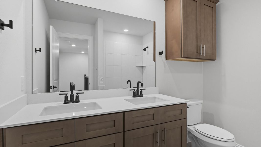 Image 45 representing the CASCADE by D.R. Horton in Clearview Ranch, Royse City, TX. Image 45 representing the CASCADE by D.R. Horton in Clearview Ranch, Royse City, TX.