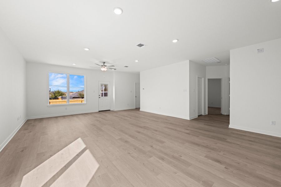 Spacious, unfurnished interior of a new home in South Pointe, Temple (Image 11). Spacious, unfurnished interior of a new home in South Pointe, Temple (Image 11).