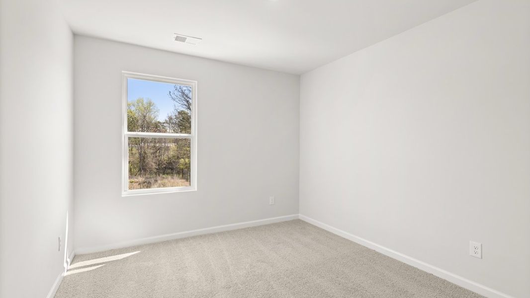 Spacious, unfurnished interior of a new home in Carlton, Douglasville (Image 26).