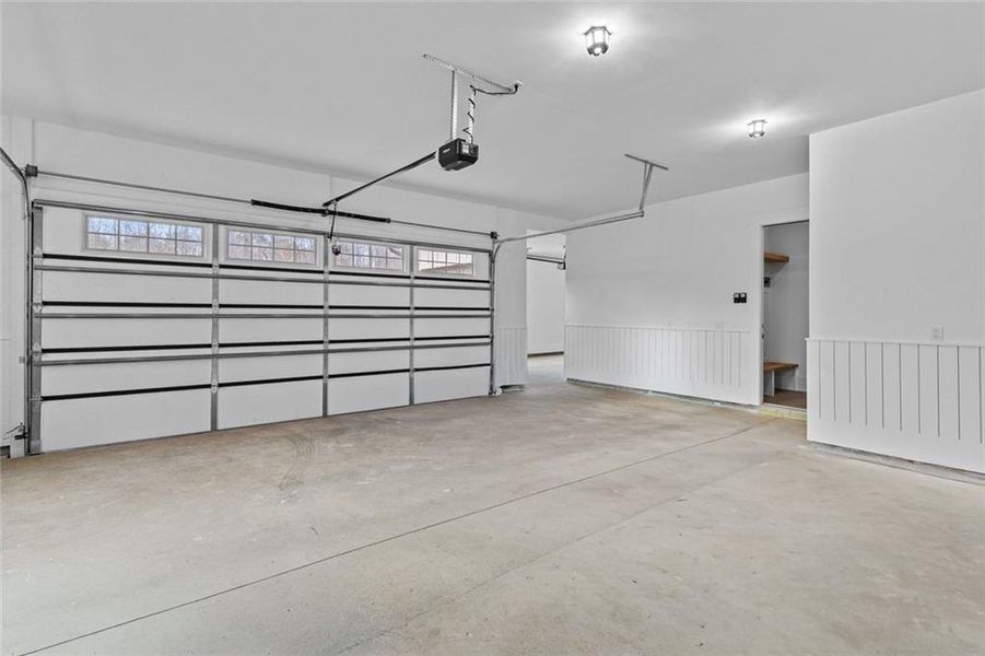 Spacious, unfurnished interior of a new home in , Bethlehem (Image 62).