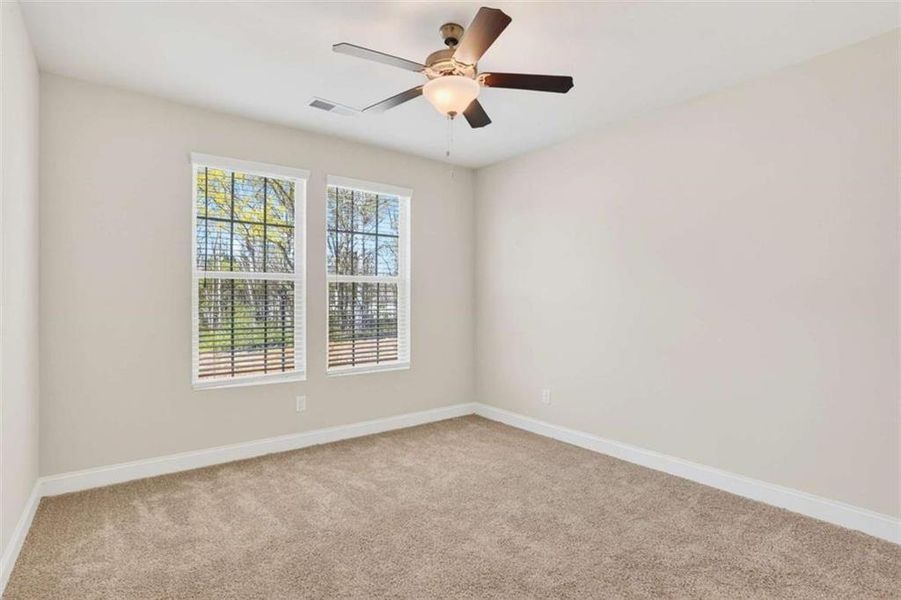 Spacious, unfurnished interior of a new home in Morning Creek Forest, South Fulton (Image 15).