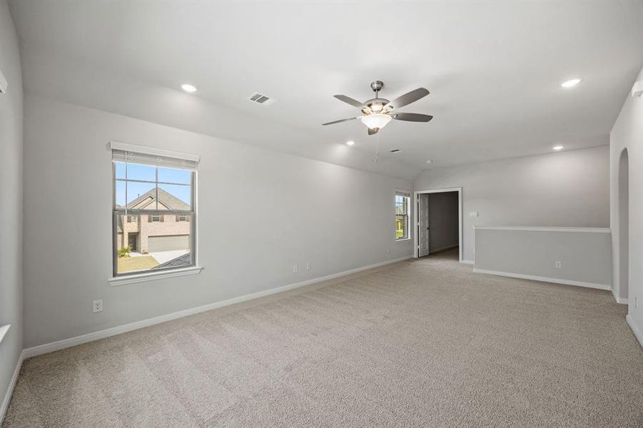 15-web-or-mls-1423-foxglove-pk 15-web-or-mls-1423-foxglove-pk