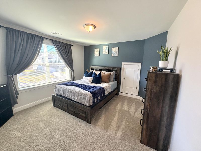 Furnished interior view inside a new home in Oakley Pointe, Moncks Corner (Image 17).