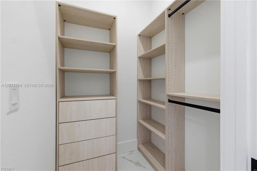 Image 38 of a home in .