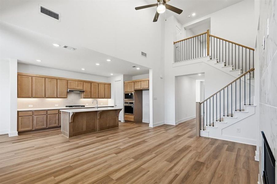 Furnished interior view inside a new home in Heritage Ranch: 50ft. lots, Sherman (Image 11). Furnished interior view inside a new home in Heritage Ranch: 50ft. lots, Sherman (Image 11).