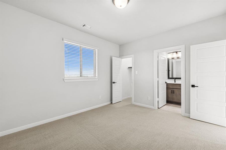 Spacious, unfurnished interior of a new home in South Pointe  Village Series, Mansfield (Image 32).