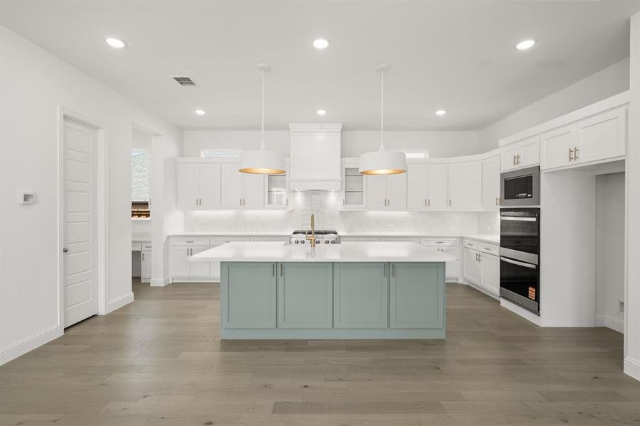 14465 Overlook Park- Kitchen-1