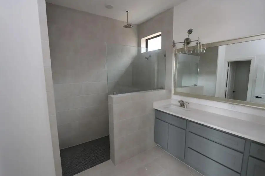 Furnished interior view inside a new home in Indigo 50’ Homesites, Richmond (Image 1). Furnished interior view inside a new home in Indigo 50’ Homesites, Richmond (Image 1).