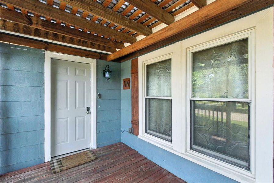 Doorway to property Doorway to property