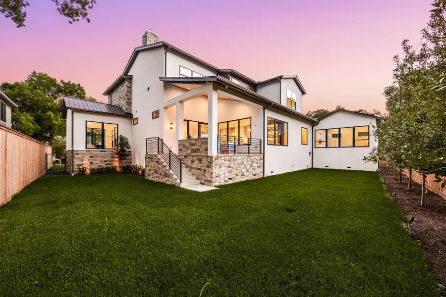Exterior details and patio area of a home in , Houston (Image 4).