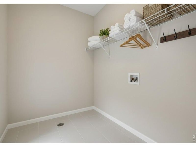Spacious, unfurnished interior of a new home in Northfield, Fort Collins (Image 18).