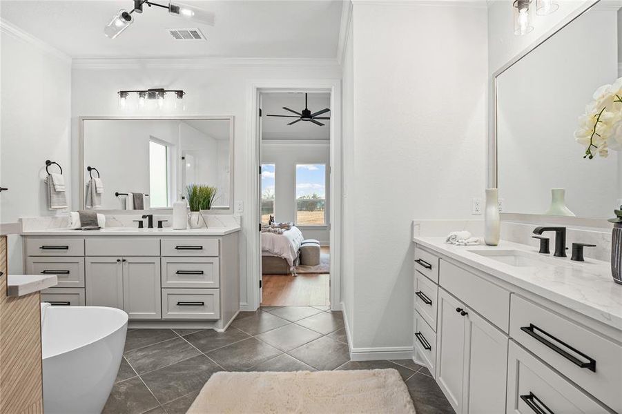Furnished interior view inside a new home in SouthBend Estates, Granbury (Image 25).