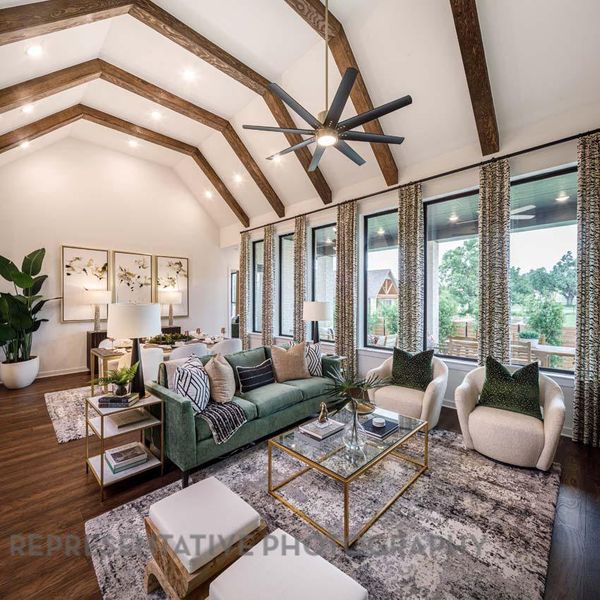 Image 37 of a home in Broken Oak. Image 37 of a home in Broken Oak.