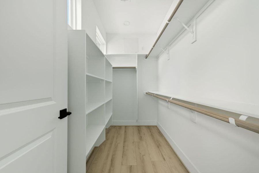 Spacious, unfurnished interior of a new home in Hammerly Blvd, Houston (Image 19). Spacious, unfurnished interior of a new home in Hammerly Blvd, Houston (Image 19).