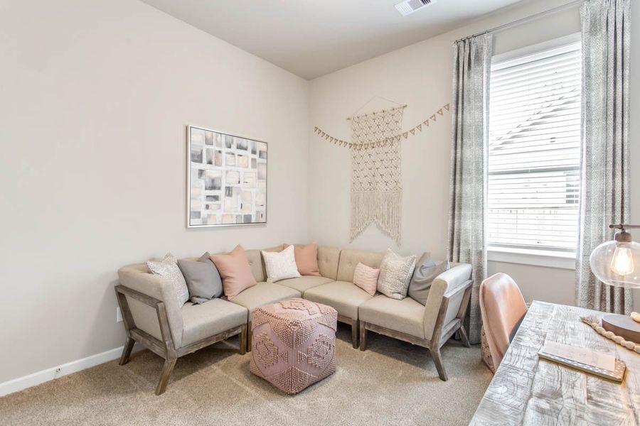 Furnished interior view inside a new home in Jordan Ranch, Fulshear (Image 29). Furnished interior view inside a new home in Jordan Ranch, Fulshear (Image 29).