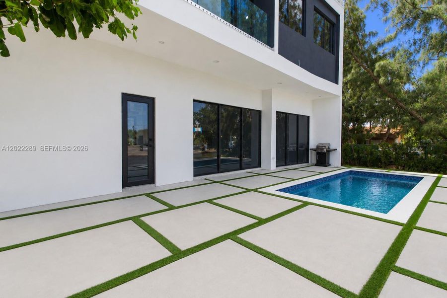 Exterior details and patio area of a home in , Dania Beach (Image 15). Exterior details and patio area of a home in , Dania Beach (Image 15).