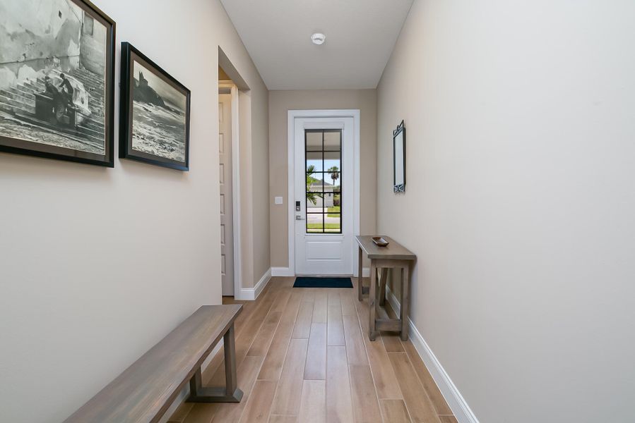 8667 Dahlia CIR