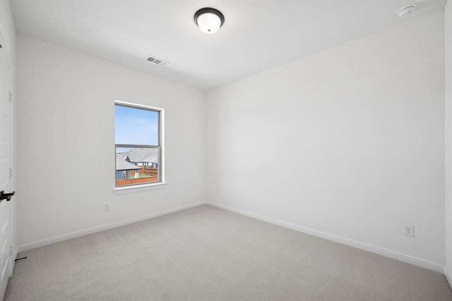 Spacious, unfurnished interior of a new home in Terraces – Classics, Rockwall (Image 26). Spacious, unfurnished interior of a new home in Terraces – Classics, Rockwall (Image 26).