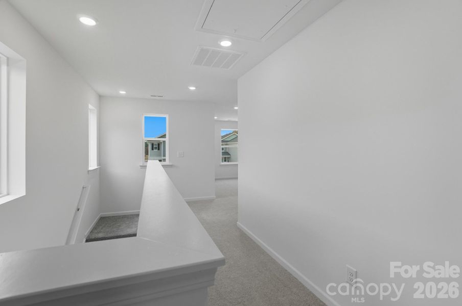 Spacious, unfurnished interior of a new home in Bellina, York (Image 22).