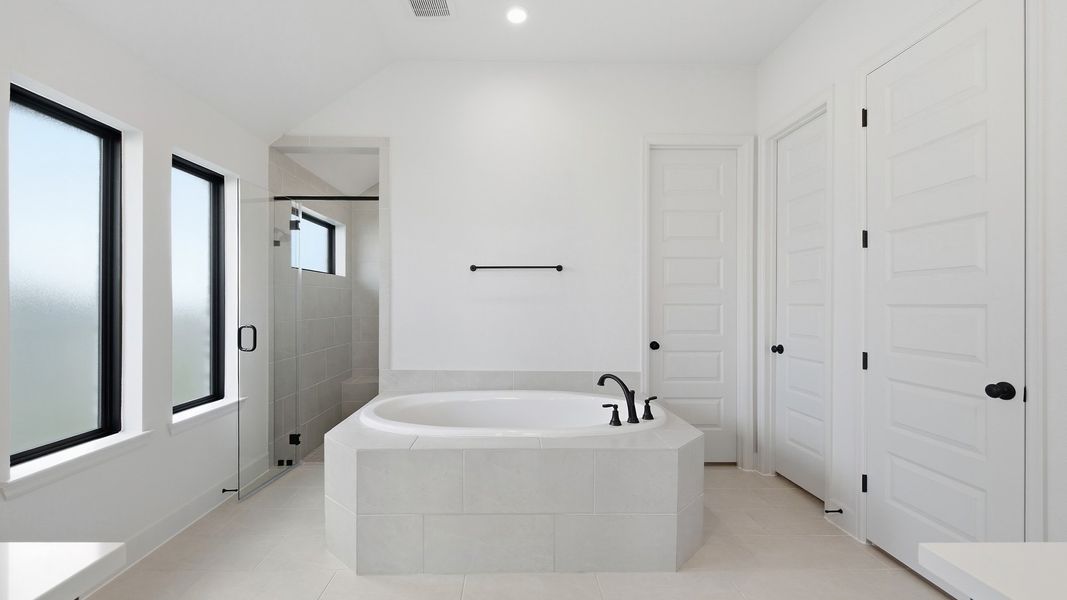 Furnished interior view inside a new home in Ramble, Celina (Image 14).
