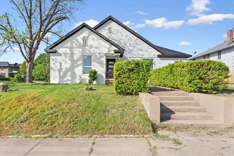 Front exterior of a new home in , Waco, TX, highlighting curb appeal (Image 2).