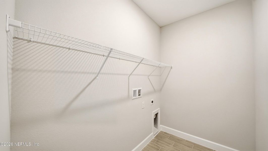 Spacious, unfurnished interior of a new home in , Palm Coast (Image 41).