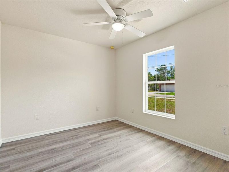 Spacious, unfurnished interior of a new home in , Spring Hill (Image 31).