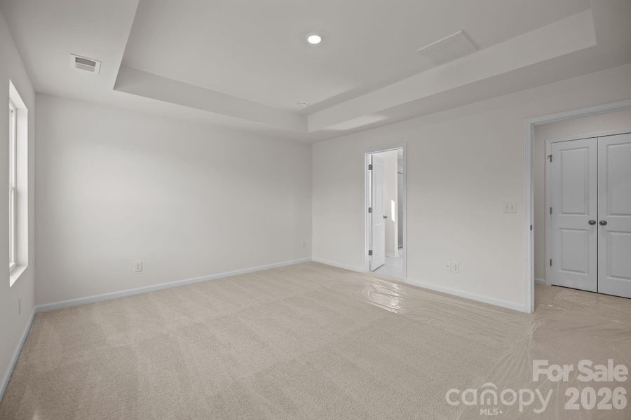 Spacious, unfurnished interior of a new home in McFarland Estates, York (Image 26).