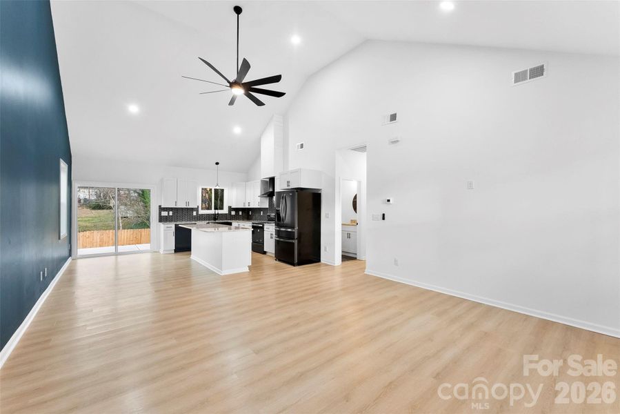 Spacious, unfurnished interior of a new home in , Cherryville (Image 23).