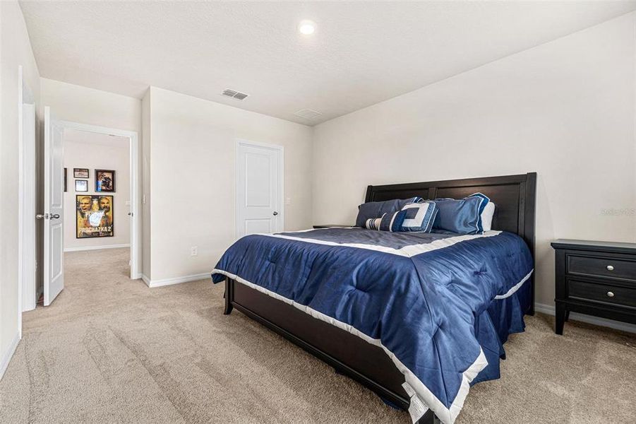 Furnished interior view inside a new home in , Clearwater (Image 20).