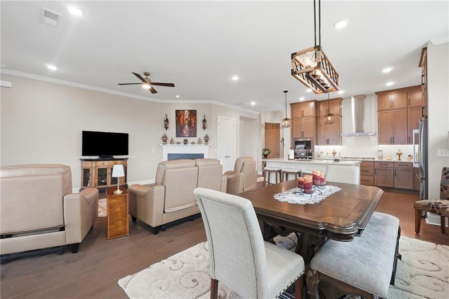 Furnished interior view inside a new home in The Retreat at Sterling on the Lake 48', Flowery Branch (Image 13).