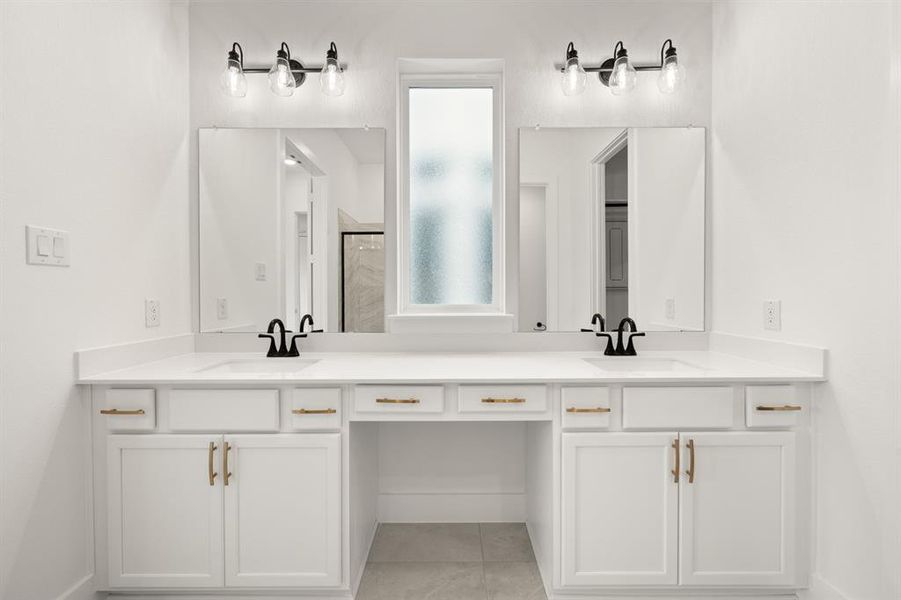 1725 Nesting Robin- Primary Suite-4828