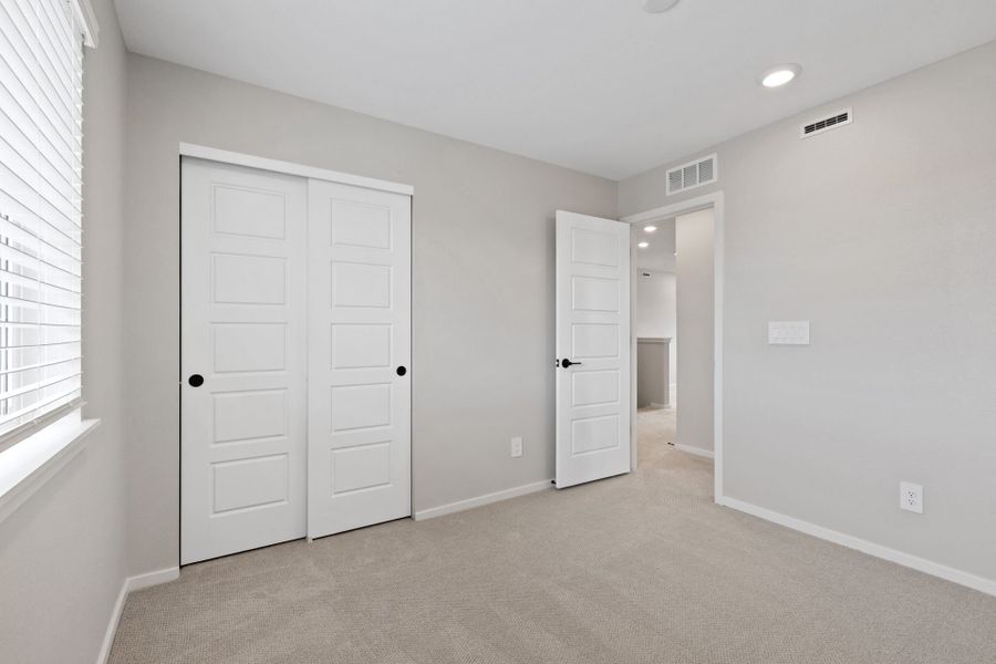 Spacious, unfurnished interior of a new home in Murata Farms, Fort Lupton (Image 11). Spacious, unfurnished interior of a new home in Murata Farms, Fort Lupton (Image 11).