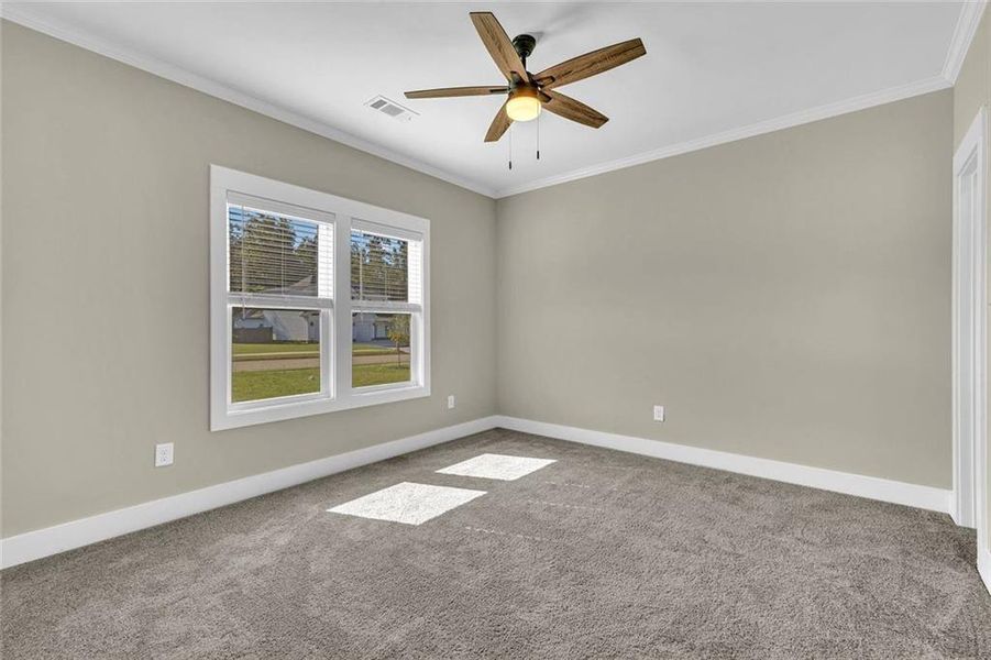 Spacious, unfurnished interior of a new home in , Macon (Image 37).