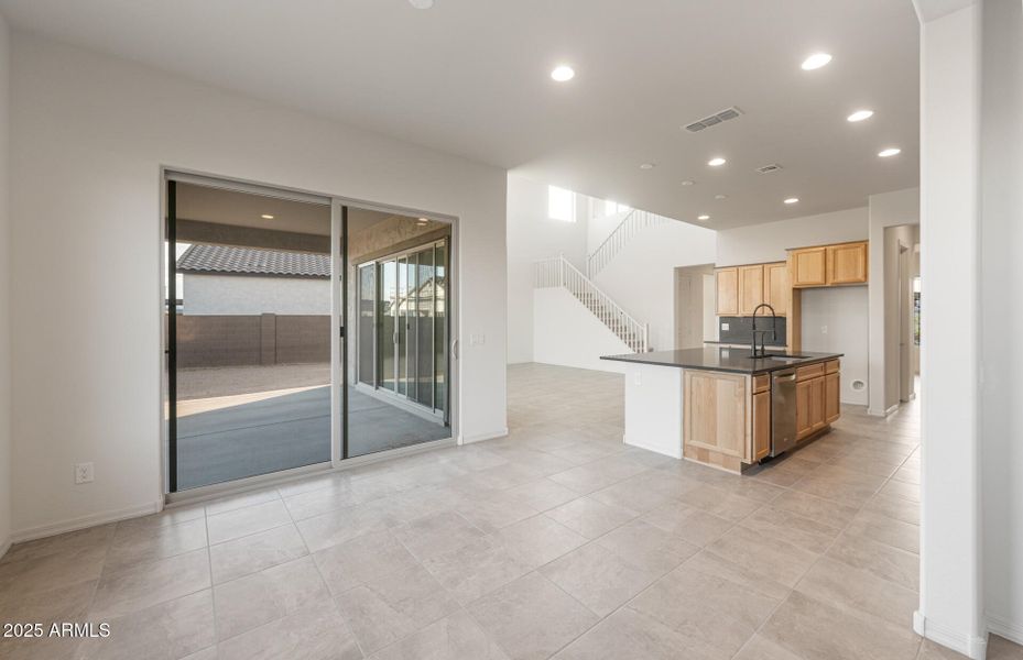 Cafe/Kitchen Cafe/Kitchen