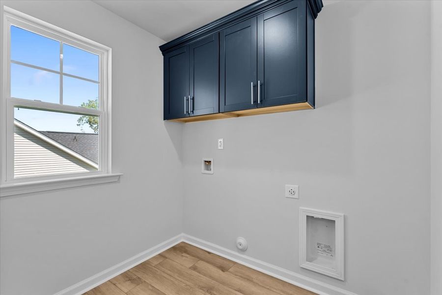 Spacious, unfurnished interior of a new home in Fieldstone, Lexington (Image 34). Spacious, unfurnished interior of a new home in Fieldstone, Lexington (Image 34).