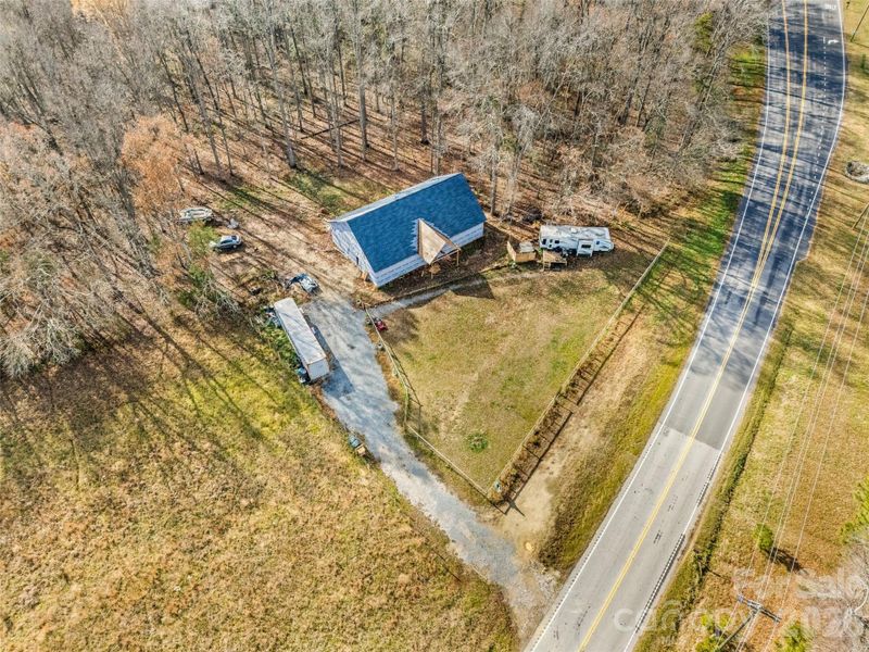 Image 10 of a home in .