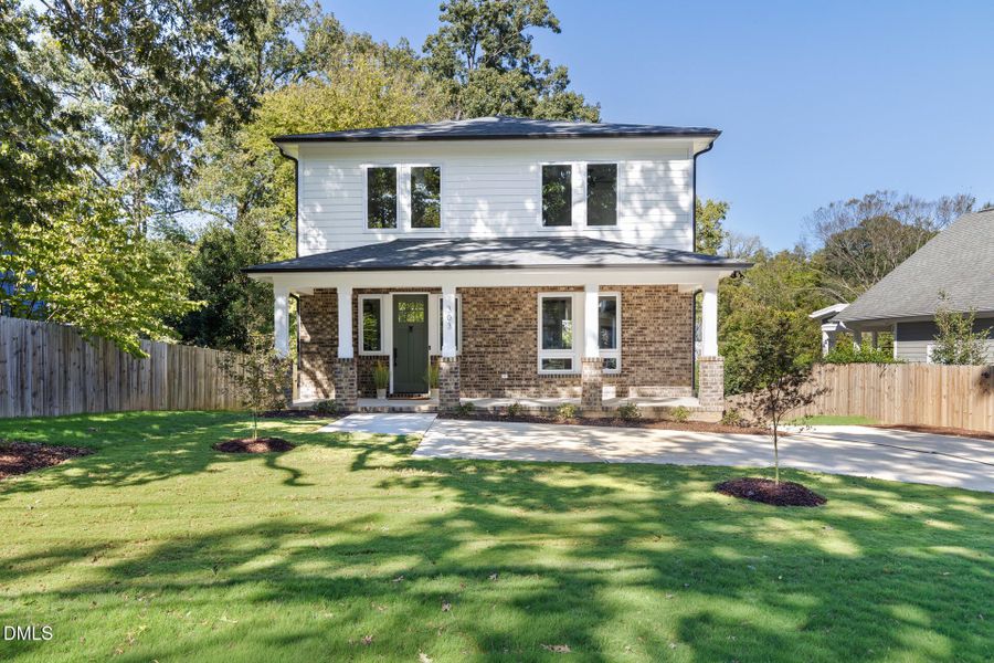 303-E-Geer-Exterior-101 303-E-Geer-Exterior-101