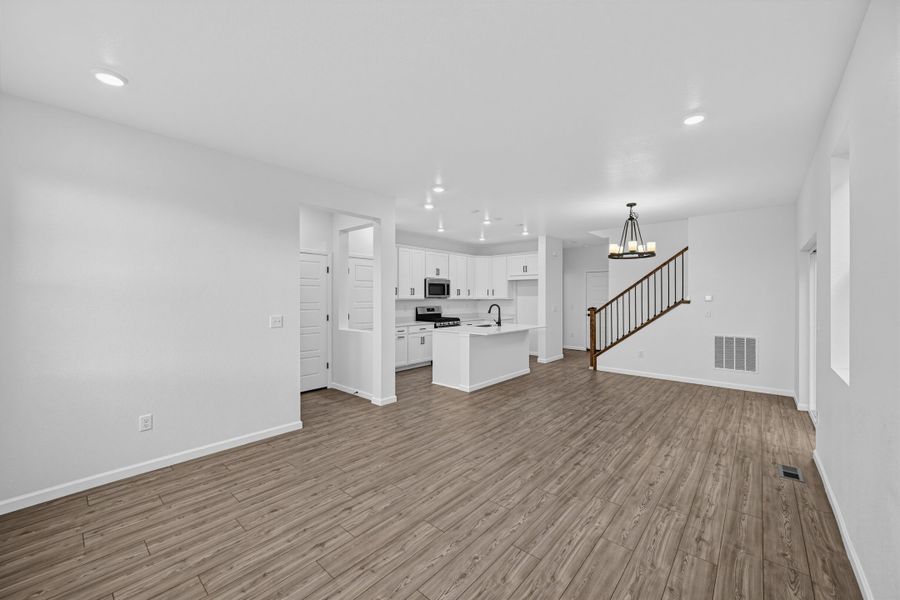 Spacious, unfurnished interior of a new home in Farmlore, Brighton (Image 13).
