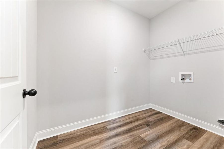 Spacious, unfurnished interior of a new home in , Jefferson (Image 32).