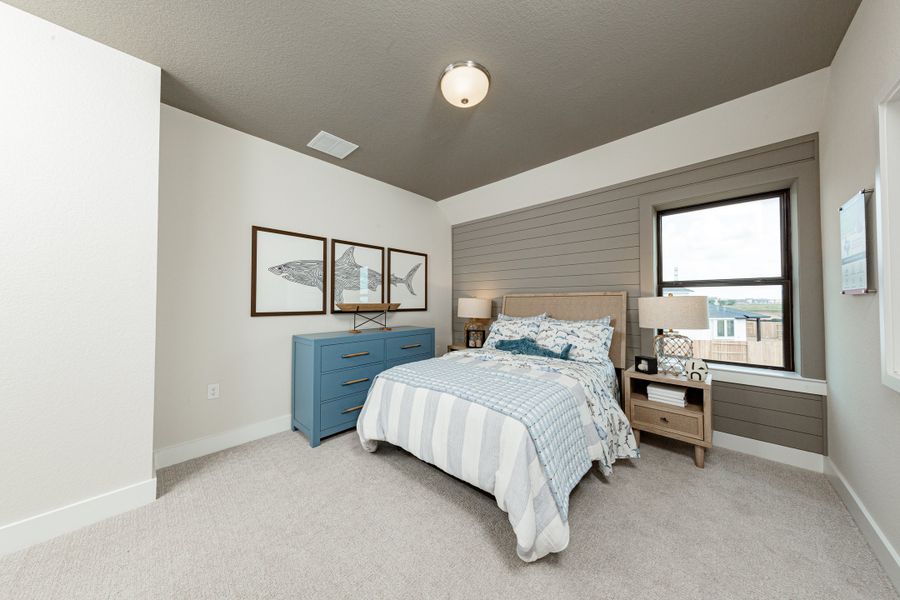 Representative furnished interior of a home built from the Somerset by Beazer Homes in Arabella on the Prairie, Richmond (Image 11).