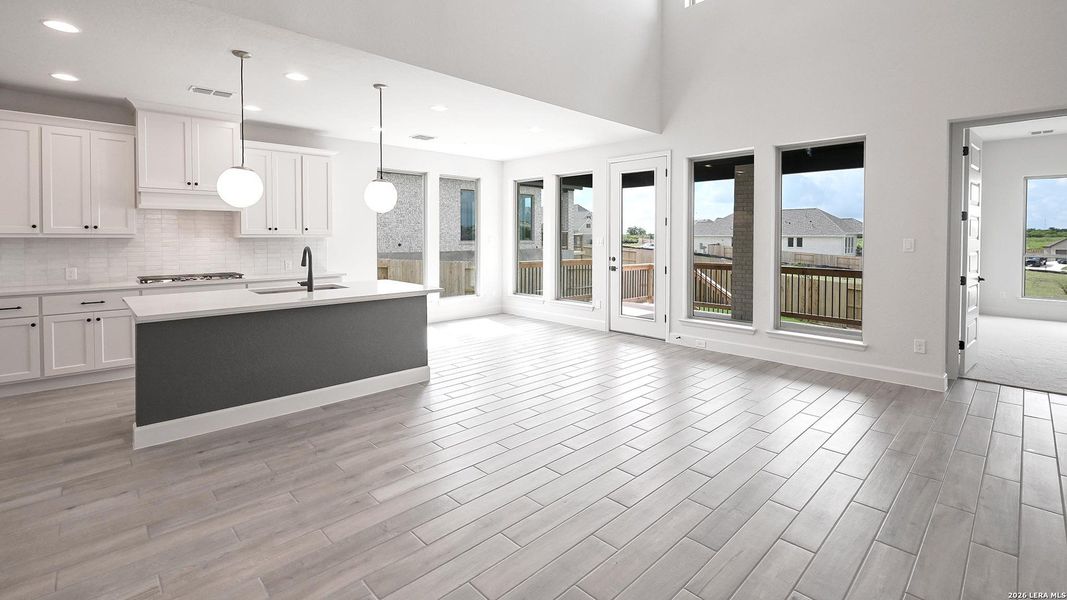 Spacious, unfurnished interior of a new home in Homestead, Schertz (Image 19).