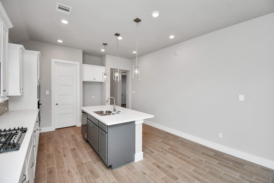 Furnished interior view inside a new home in Arabella on the Prairie: Signature Collection, Richmond (Image 15).