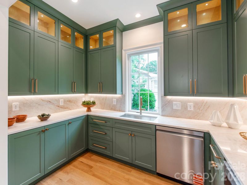 Furnished interior view inside a new home in , Charlotte (Image 14).